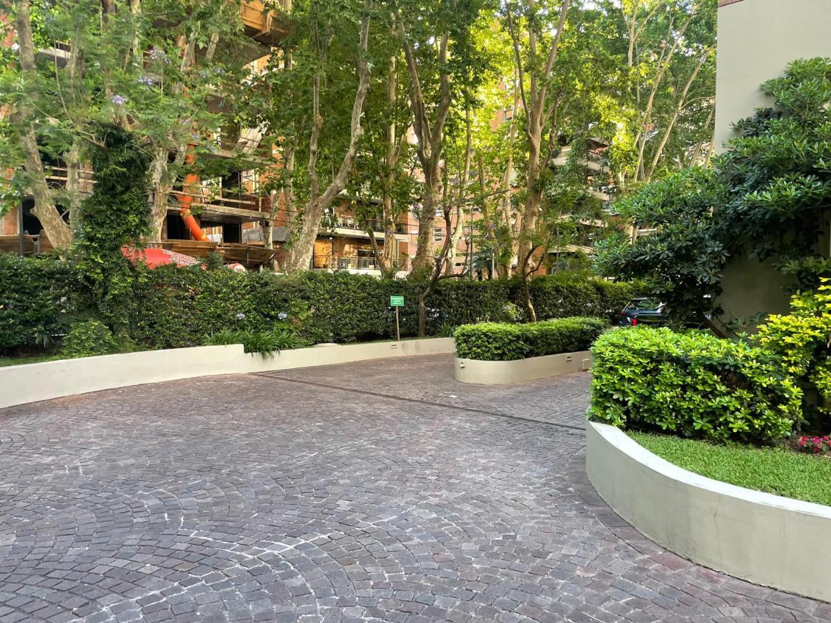 Loreto Plaza Buenos Aires Exterior foto